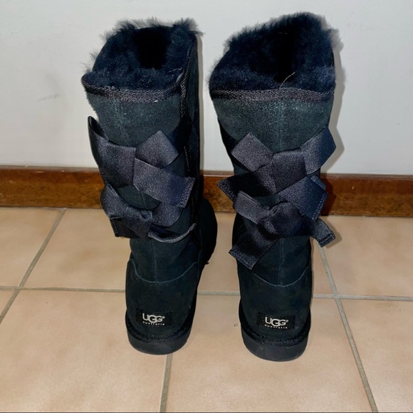 Ugg Everleigh 1005386 Tall Sheepskin Boots w/ Bows NEW - Picture 3 of 8